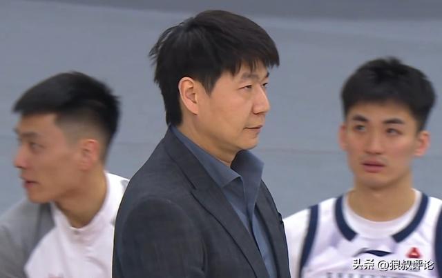 开云体育-邱彪：很庆幸我们是胜利的一方 第四外援至少能打一场顺利就打2场